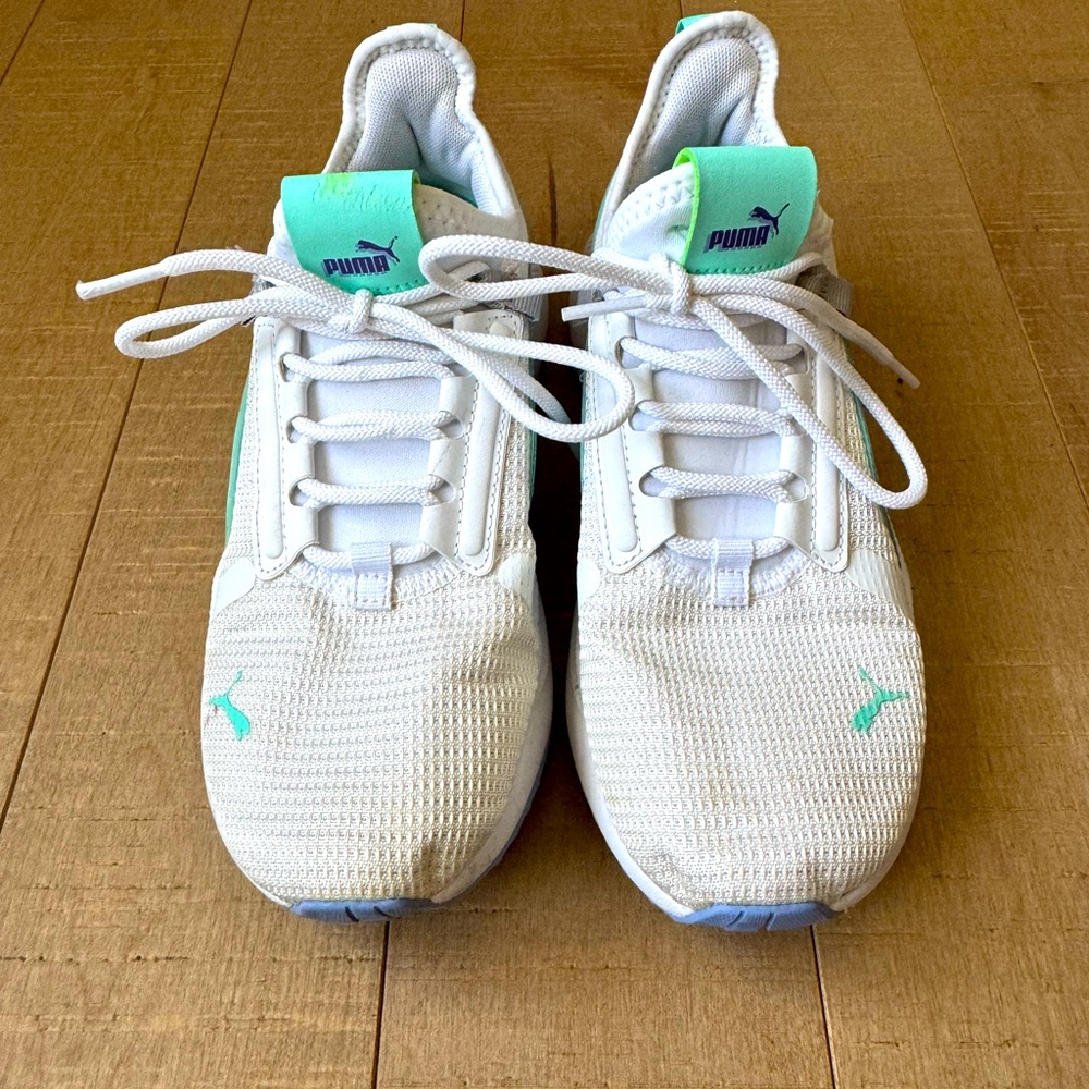 Girls Puma Sneakers